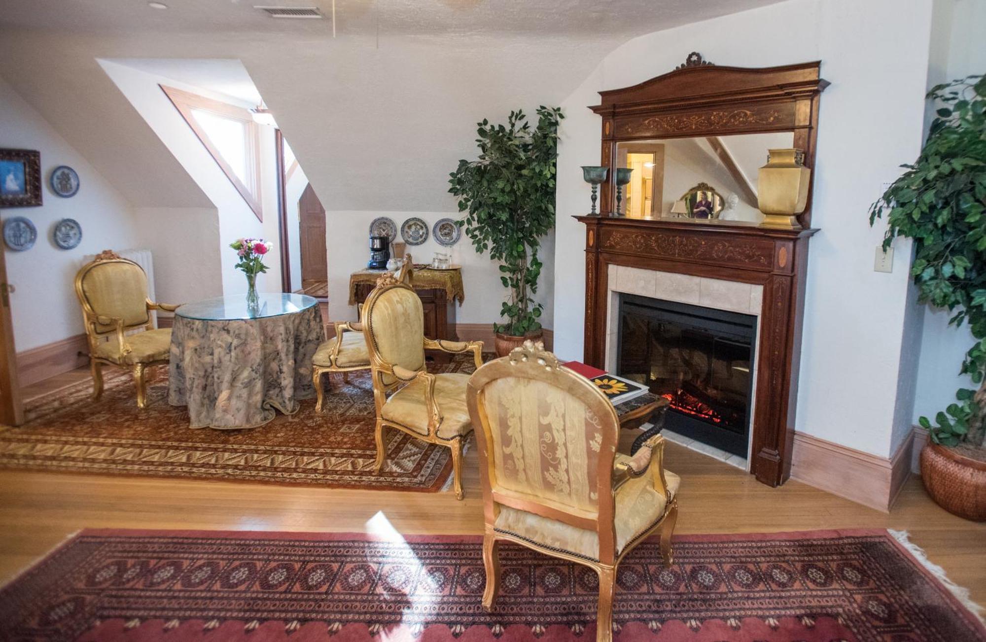 Gramercy Mansion Stevenson 部屋 写真