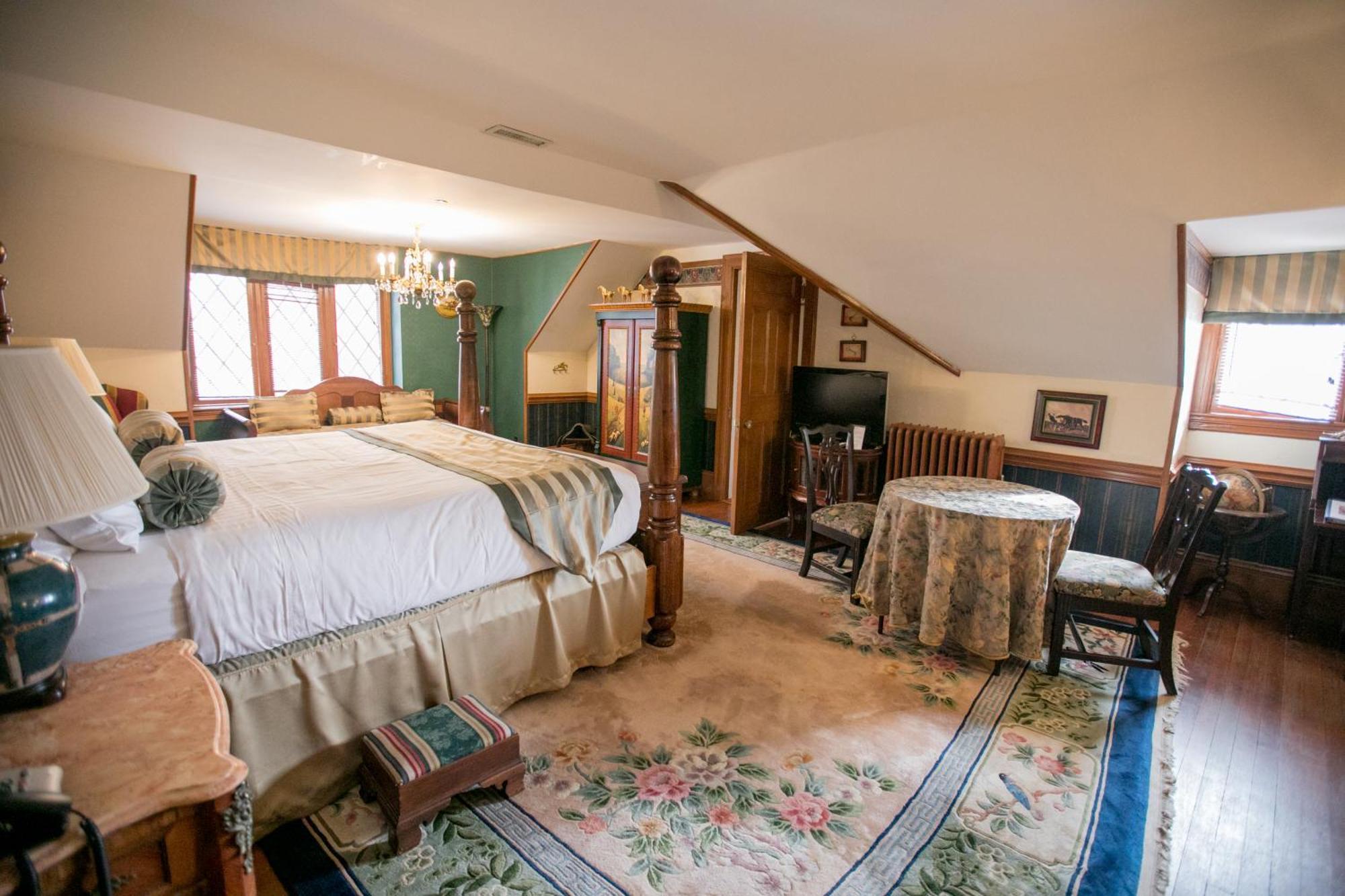 Gramercy Mansion Stevenson 部屋 写真