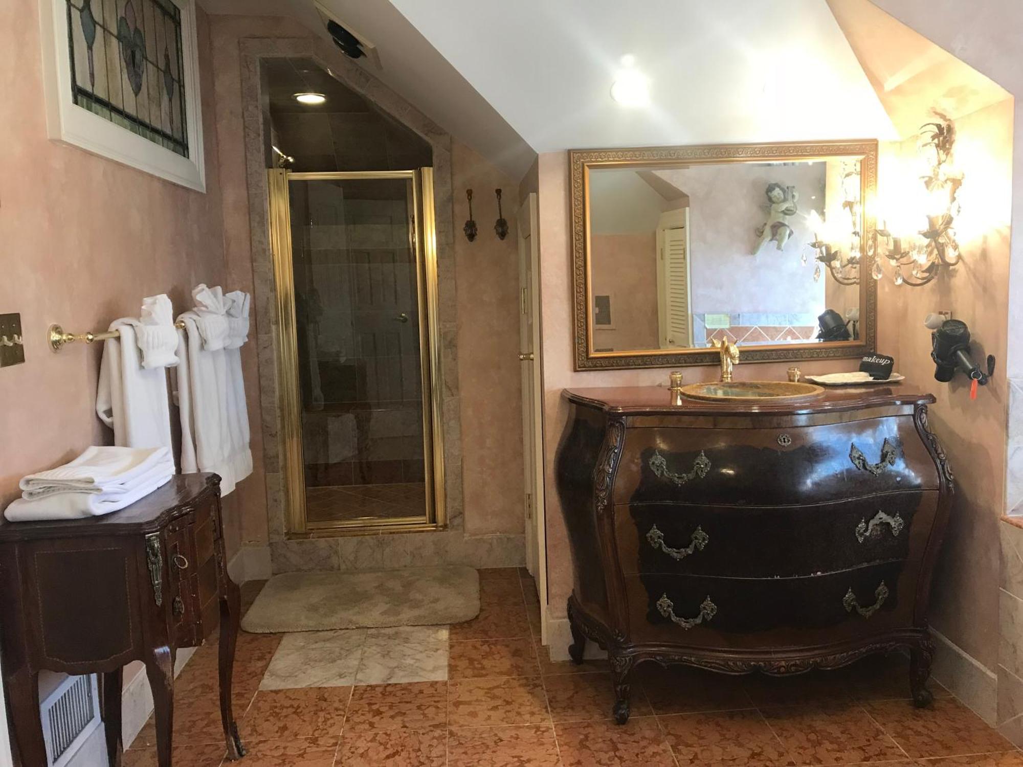 Gramercy Mansion Stevenson 部屋 写真